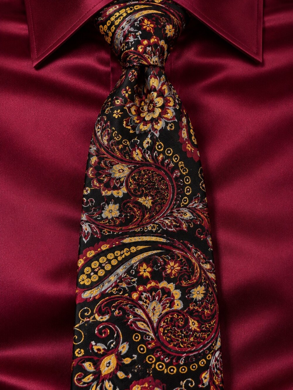 Paul Malone 100% Silk Men’s Tie Black Burgundy Gold Paisley 60” Long